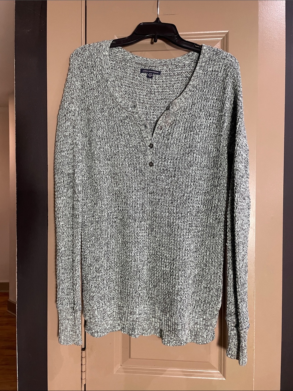 American Eagle Outfitters Black & White Marled V-Neck Henley Sweater
